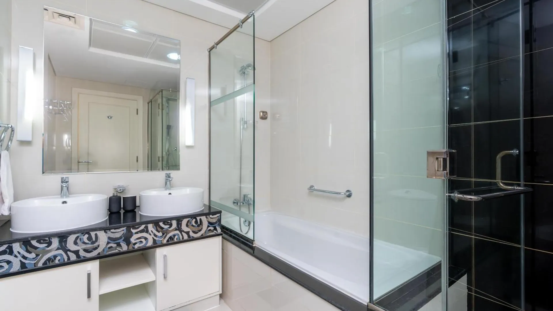 White Sage Full Burj View 1Br In Dubai Mall Apartment